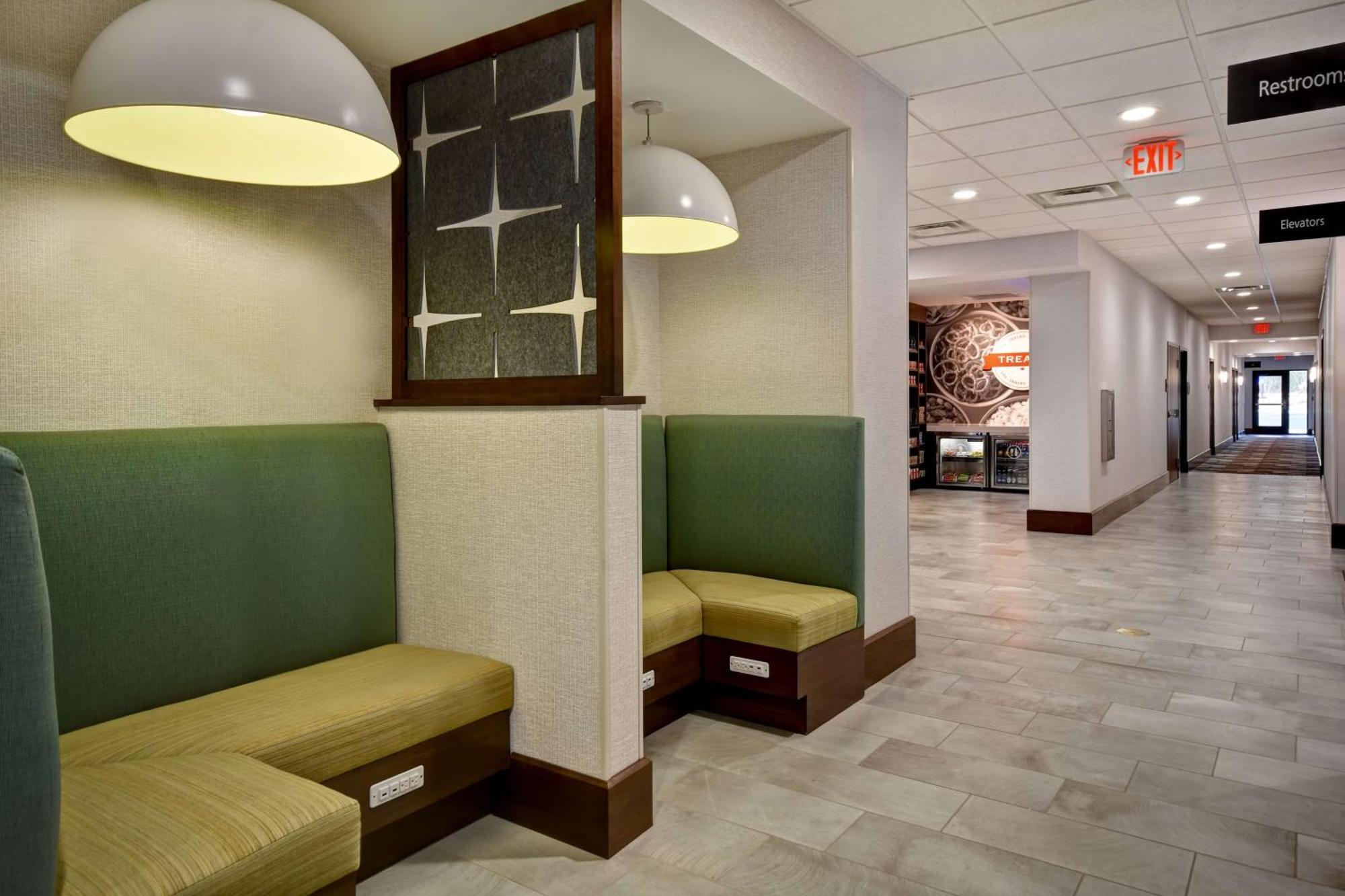 Hampton Inn Pleasant View Ngoại thất bức ảnh